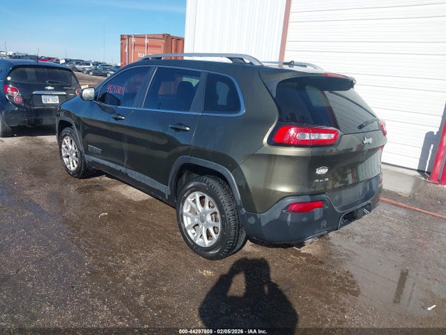1C4PJMCB3FW551643 Jeep Cherokee Latitude