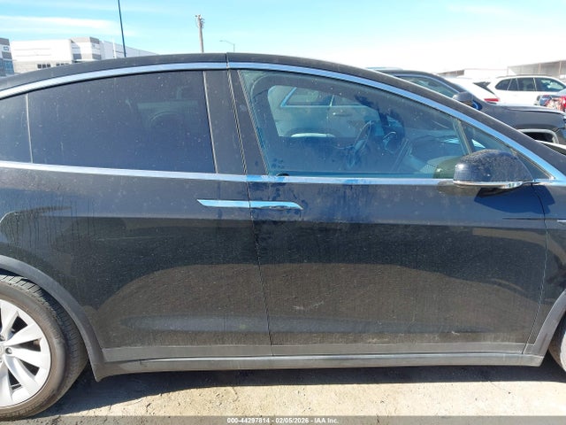 5YJXCBE22HF049421 Tesla Model X 100d/75d/90d