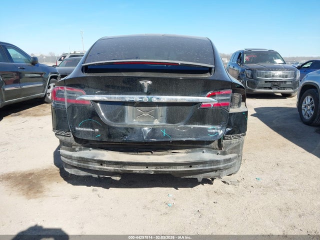 5YJXCBE22HF049421 Tesla Model X 100d/75d/90d