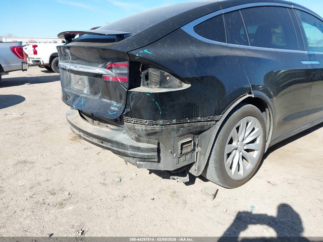 5YJXCBE22HF049421 Tesla Model X 100d/75d/90d