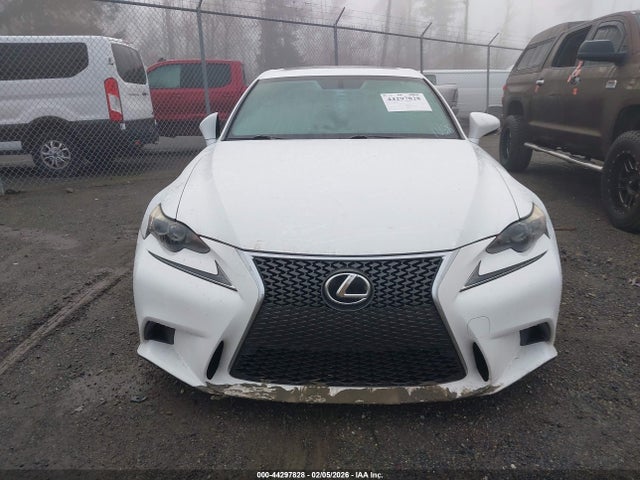 Lexus IS 350 2014 JTHCE1D20E5001058 Image 11