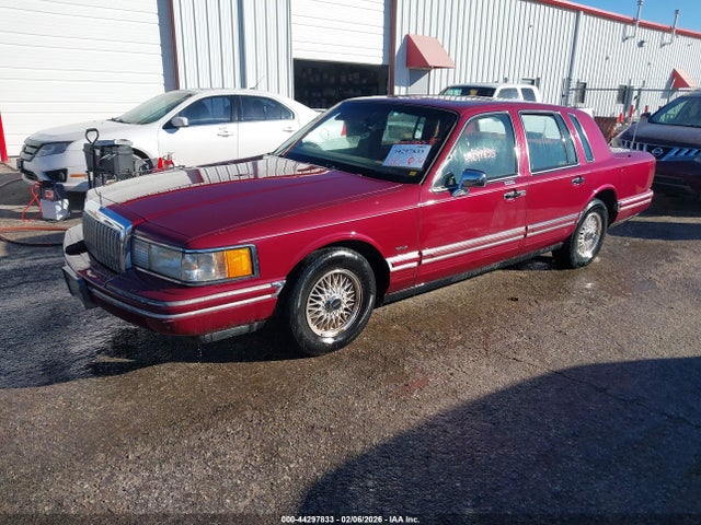 1993 LINCOLN TOWN CAR 1LNLM82W0PY629752 Photo 1