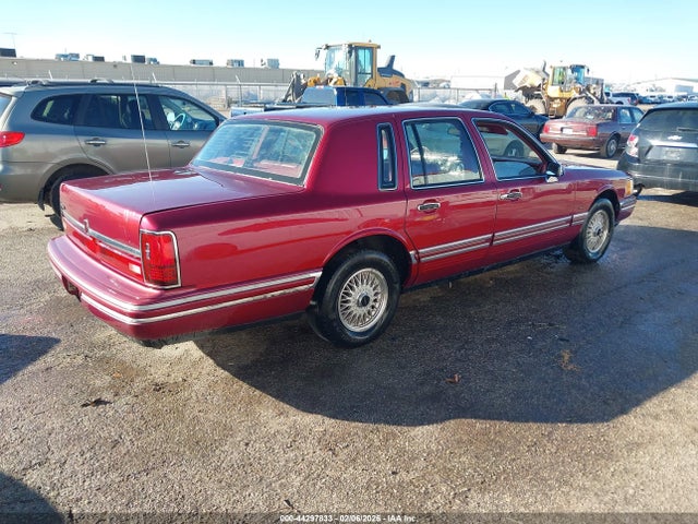 1993 LINCOLN TOWN CAR 1LNLM82W0PY629752 Photo 3
