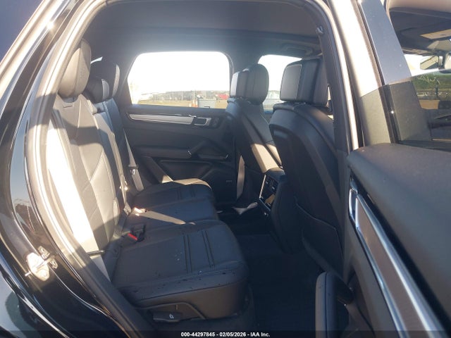 WP1AB2AY5PDA14380 Porsche Cayenne S/s Platinum Edition