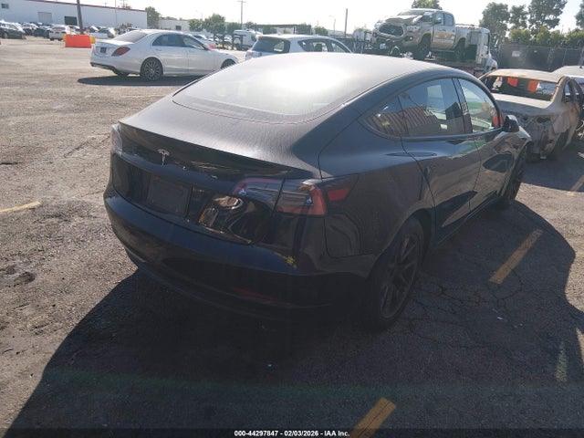 2023 TESLA MODEL 3 5YJ3E1EA9PF684953 Photo 3