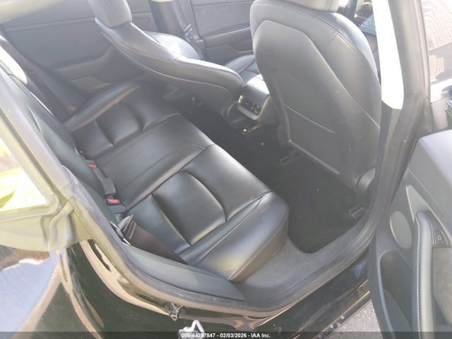 2023 TESLA MODEL 3 5YJ3E1EA9PF684953 Photo 7