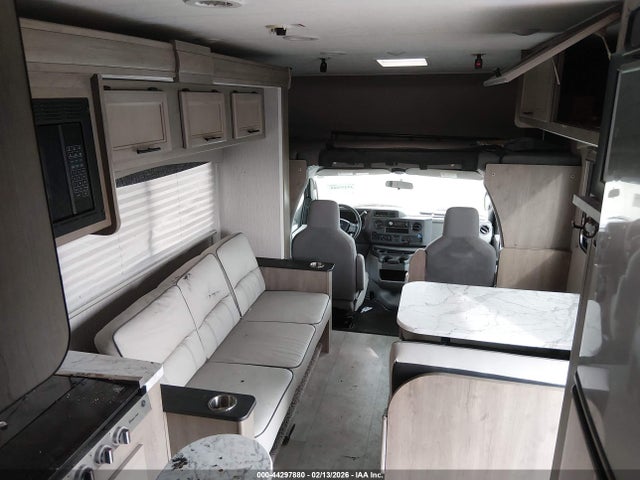 Ford E-450 Cutaway 2022 1FDXE4FN7NDC30527 Image 13