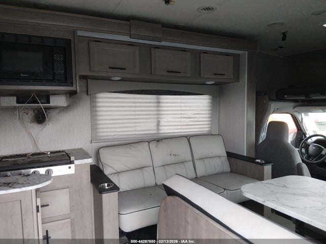 Ford E-450 Cutaway 2022 1FDXE4FN7NDC30527 Image 8