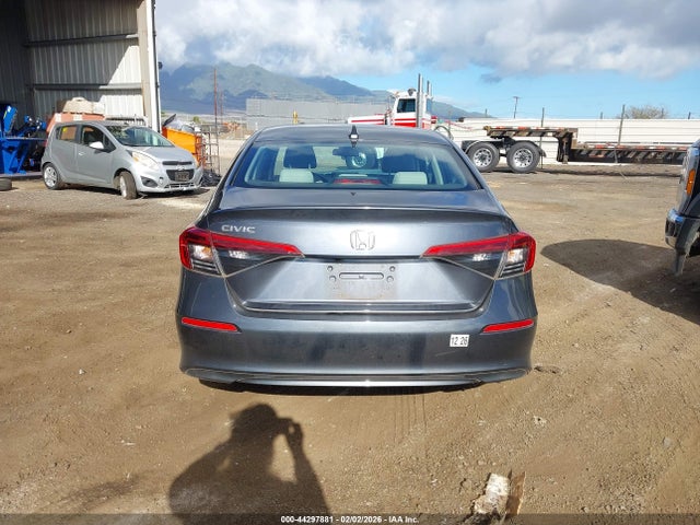 2HGFE2F23NH596600 Honda Civic Lx