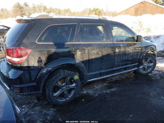 3C4PDCGB5GT114021 Dodge Journey Crossroad