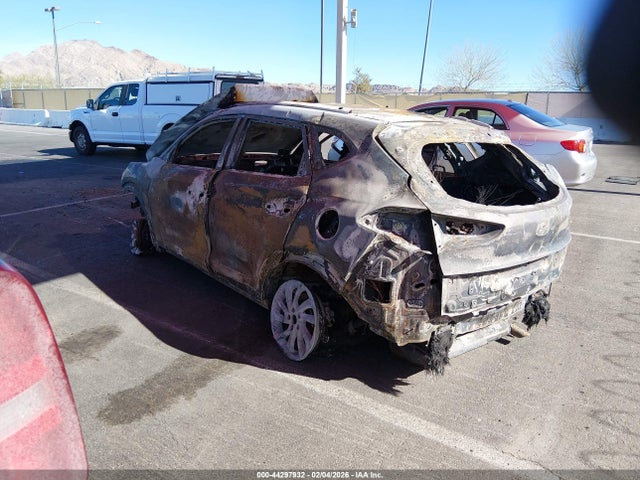 Hyundai TUCSON SEL 2018 KM8J33A40JU678932 Image 3