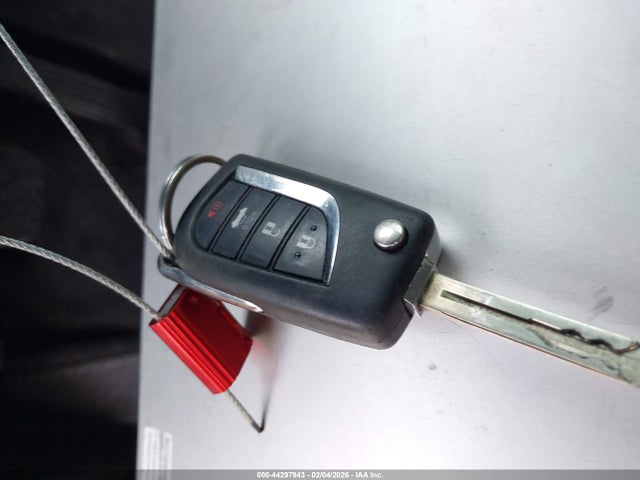 4T1B11HK1KU732808 Toyota CAMRY SE