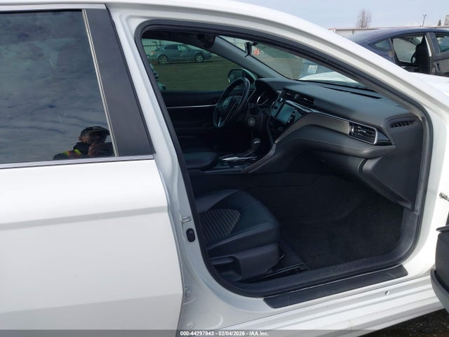 4T1B11HK1KU732808 Toyota CAMRY SE