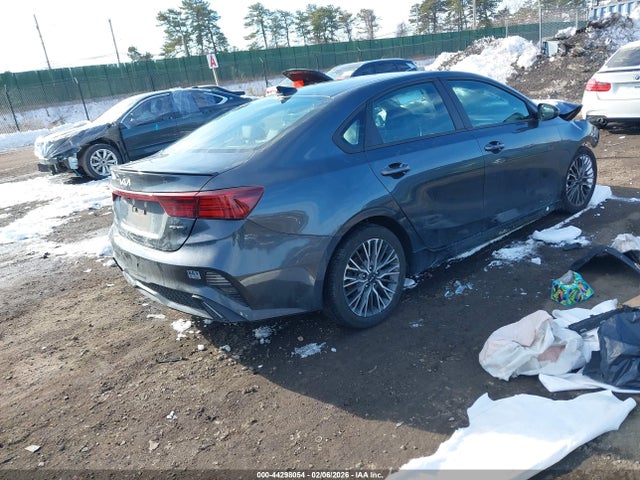 2023 Kia Forte Gt-line მანქანა იყიდება აუქციონზე, vin: 3KPF54AD4PE577183, აუქციონის ნომერი: 44298054