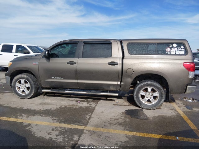 44298069 :رقم المزاد ، 5TFDW5F14CX225501 vin ، 2012 Toyota Tundra Grade 5.7l V8 مزاد بيع