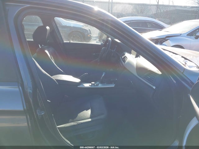 2013 BMW 328I WBA3B5G51DNS01577 Photo 4