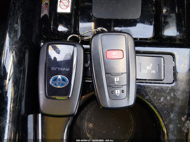 2019 TOYOTA PRIUS JTDL9RFU5K3000577 Photo 10