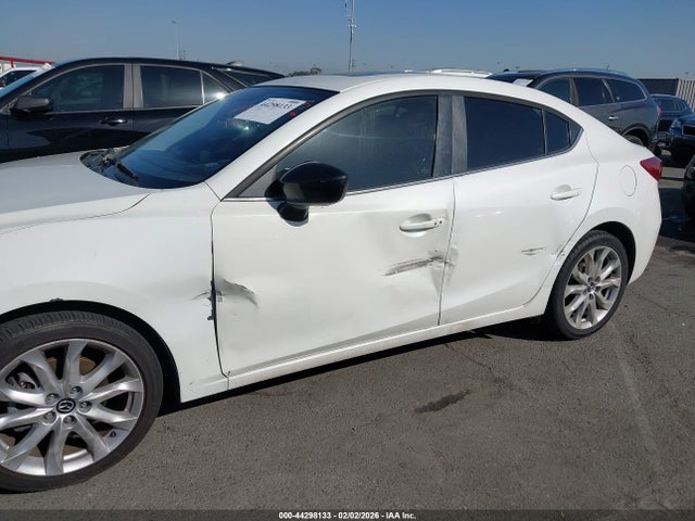JM1BM1W3XE1141390 Mazda Mazda3 S Grand Touring