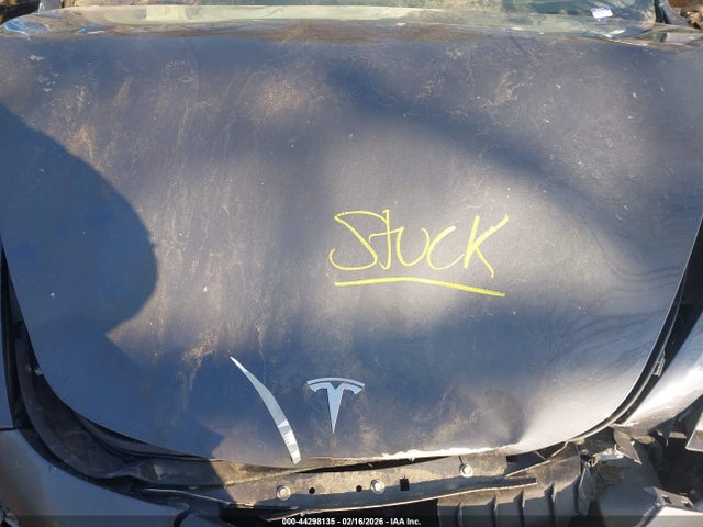 2023 TESLA MODEL 3 5YJ3E1EA7PF428892 Photo 9