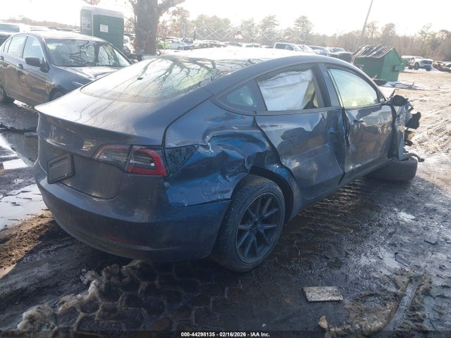 2023 TESLA MODEL 3 5YJ3E1EA7PF428892 Photo 3