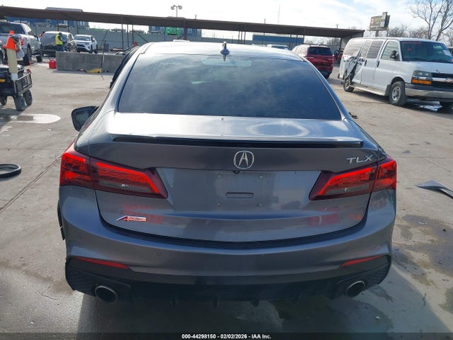 44298150 :رقم المزاد ، 19UUB2F63JA007976 vin ، 2018 Acura Tlx Tech   A-spec Pkgs مزاد بيع