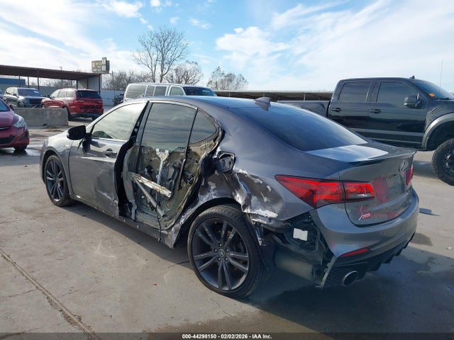 44298150 :رقم المزاد ، 19UUB2F63JA007976 vin ، 2018 Acura Tlx Tech   A-spec Pkgs مزاد بيع