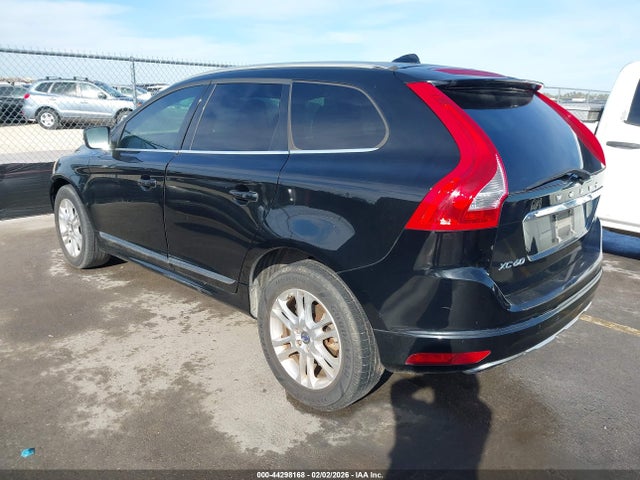 2015 VOLVO XC60 YV440MDC9F2593476 Photo 2