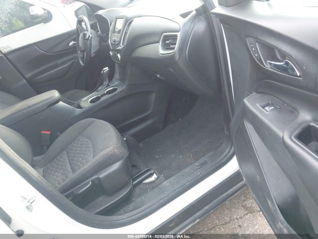 2GNAXKEV8K6294572 Chevrolet EQUINOX LT