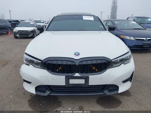 WBA5R1C59KAJ98502 BMW 330I
