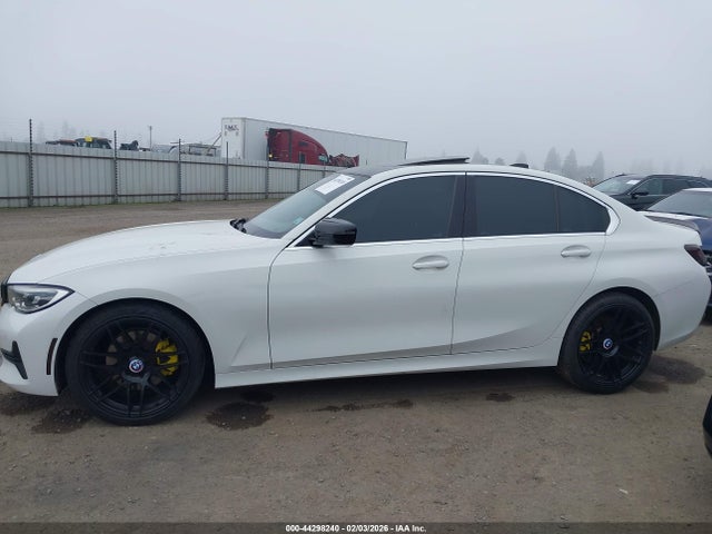 WBA5R1C59KAJ98502 BMW 330I