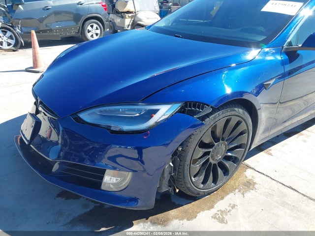 Tesla Model S 100d/60d/75d/90d/p100d 2017 5YJSA1E28HF198703 Image 19