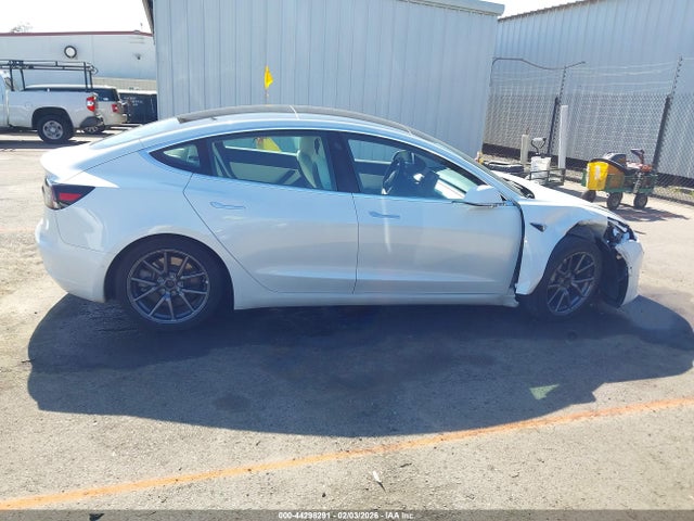 Продаж на аукціоні авто 2020 Tesla Model 3 Standard Range Plus Rear-wheel Drive/standard Range Rear-wheel Drive, vin: 5YJ3E1EA5LF741109, номер лоту: 44298291