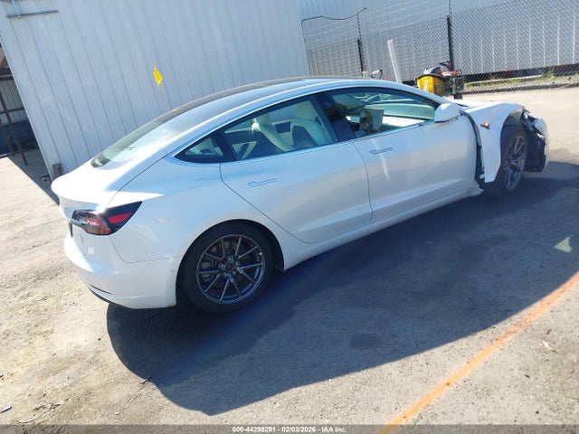 2020 TESLA MODEL 3 5YJ3E1EA5LF741109 Photo 3