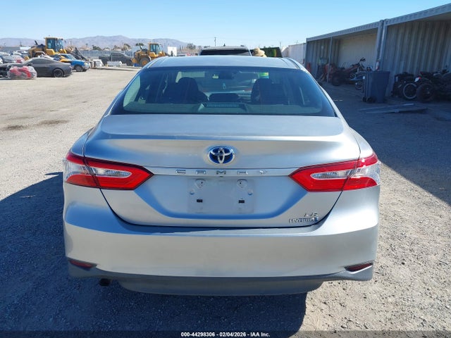 4T1B31HK2JU503451 Toyota Camry Hybrid Le