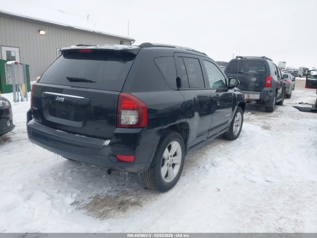 2015 JEEP COMPASS 1C4NJDBB8FD437822 Photo 3