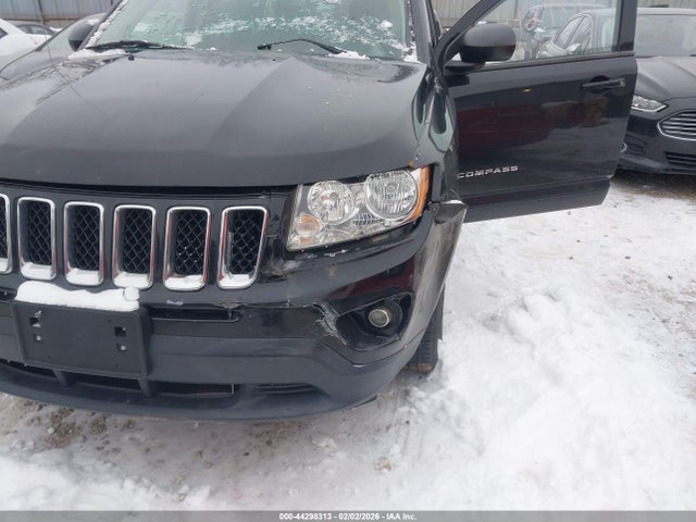 2015 JEEP COMPASS 1C4NJDBB8FD437822 Photo 5