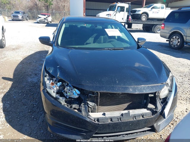 19XFC2F50GE029418 Honda Civic Lx