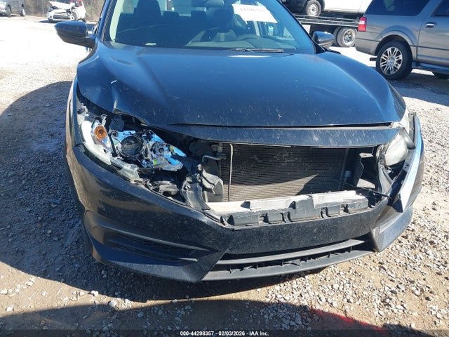 19XFC2F50GE029418 Honda Civic Lx