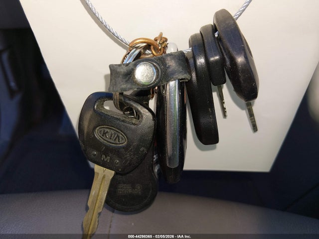 2006 KIA SEDONA KNDMB233366083426 Photo 10