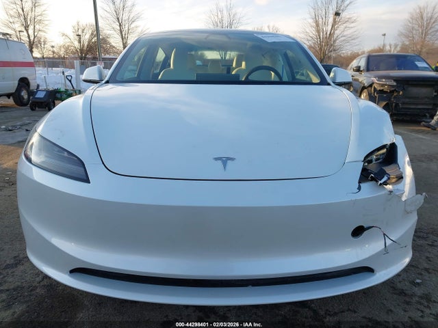 Продаж на аукціоні авто 2025 Tesla Model 3 Long Range Rear-wheel Drive/standard Rear-wheel Drive, vin: 5YJ3E1EAXSF934323, номер лоту: 44298401