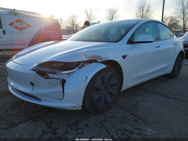 44298401 :رقم المزاد ، 5YJ3E1EAXSF934323 vin ، 2025 Tesla Model 3 Long Range Rear-wheel Drive/standard Rear-wheel Drive مزاد بيع