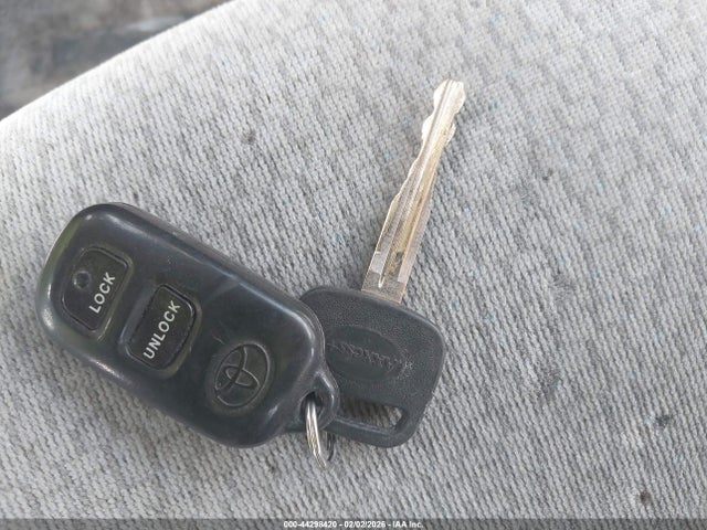 2004 TOYOTA COROLLA 1NXBR38E34Z286128 Photo 10