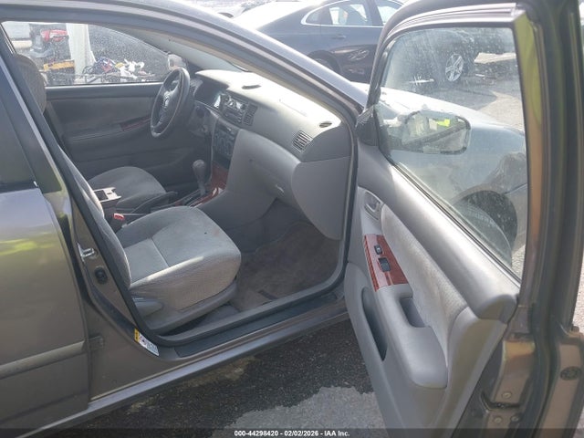 2004 TOYOTA COROLLA 1NXBR38E34Z286128 Photo 4