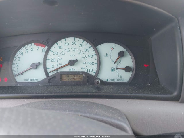 2004 TOYOTA COROLLA 1NXBR38E34Z286128 Photo 6