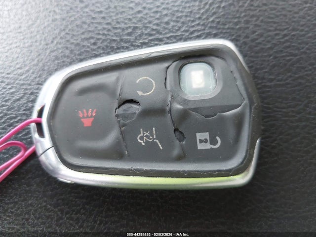 2019 CADILLAC XT4 1GYFZER48KF198100 Photo 10