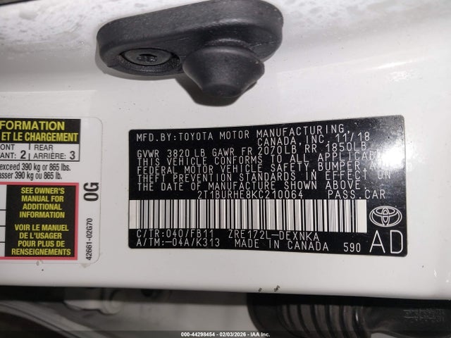 2T1BURHE8KC210064 Toyota COROLLA LE