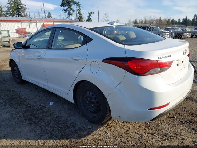 5NPDH4AE6GH772639 Hyundai ELANTRA SE