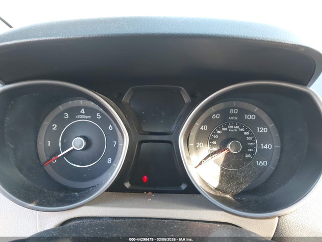 5NPDH4AE6GH772639 Hyundai ELANTRA SE