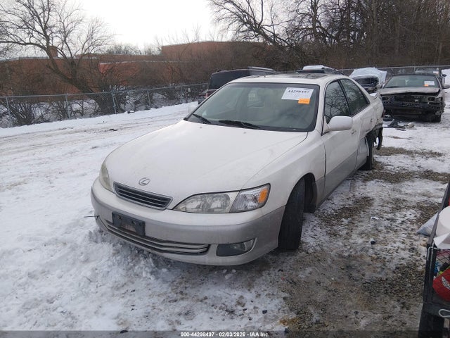 2001 LEXUS ES 300 JT8BF28GX15105068 Photo 1