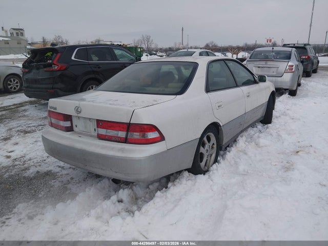 2001 LEXUS ES 300 JT8BF28GX15105068 Photo 3